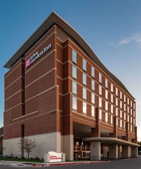 Booking Hotel Hilton Garden Inn Dallas At Hurst Conference Center Online Harga Terbaru