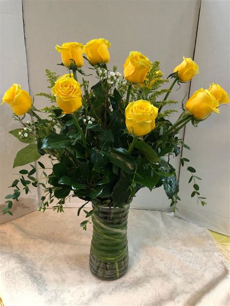 Long Stem Yellow Roses 1 Dozen Premium In Bedminster Nj Blooms At