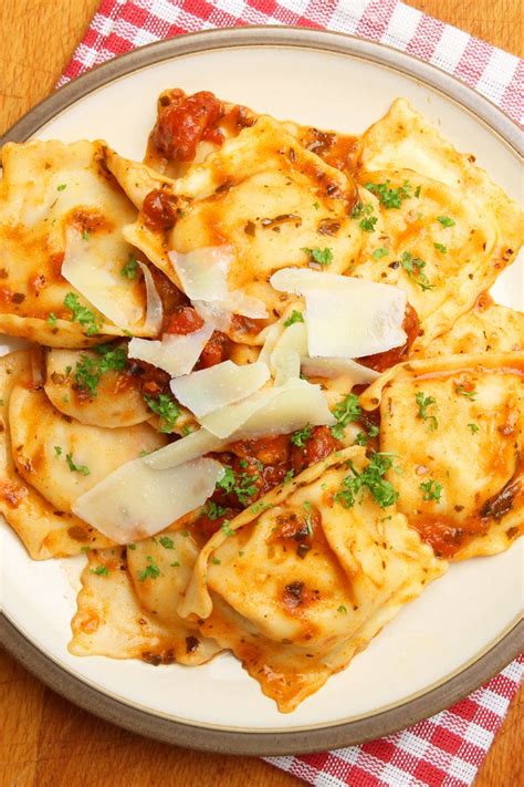 A slow cooker provides a great way to prepare a meal. Easy Crock Pot Ravioli | KitchMe