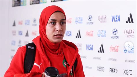 Fussball Geht Auch Mit Kopftuch Muslima Sorgte F R Aufsehen An Wm
