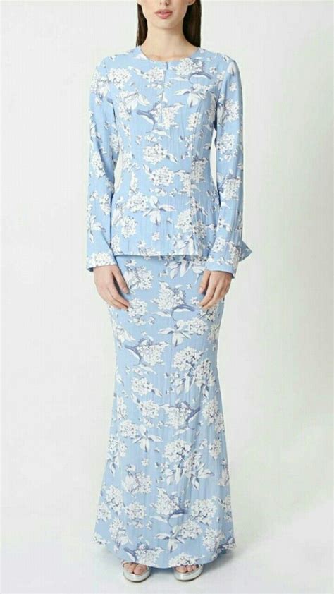 Pin By Tinigarfield On Baju Kurung Stylish Dresses For Girls