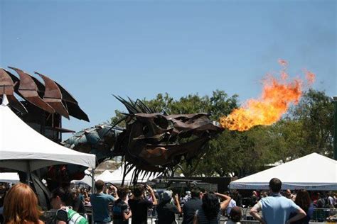 Giant Fire Breathing Metal Dragon Art Projects Cloud Gate Clouds