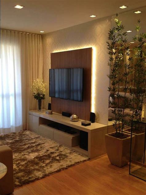 This will also modify the central point of a living room without the help of any expensive or luxurious designing item. 25+ Best Small Living Room Decor and Design Ideas for 2019 | Small living room design, Small ...