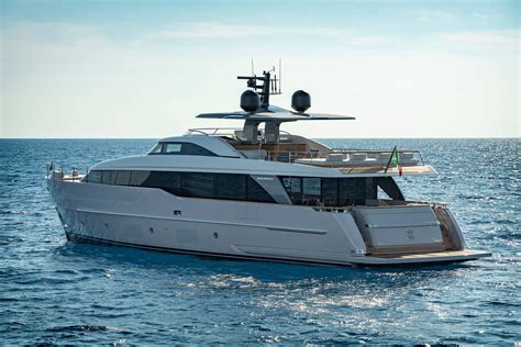 Sanlorenzo Sd90 Lengers Yachts Luxury Yacht Dealer Europe
