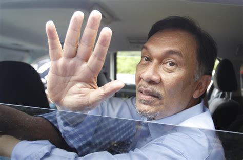 Anwar Ibrahim Found Not Guilty Of Sodomy News Al Jazeera