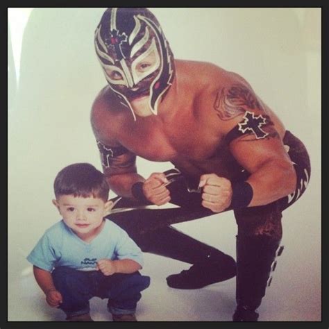 Classic Photo Of WWE Legend Rey Mysterio Jr Oscar Gutierrez And His