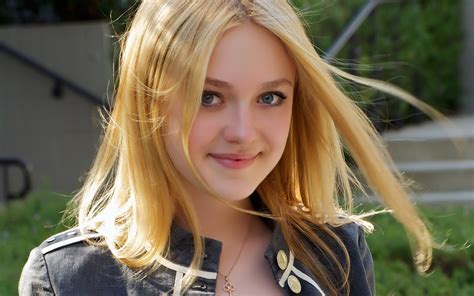 P Fanning Dakota Hd Wallpaper