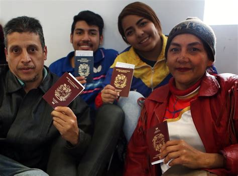 Death, death, here it comes, néstor vargas and luis josé cerpa sang with the radio through their face masks, as they barreled down the road in their van. Venezuelans in Peru take up Maduro's offer to fly home