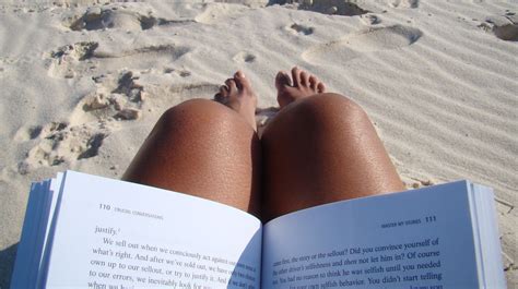 Beach Reading Reading Crucial Conversations On The Beach Anne Adrian Flickr