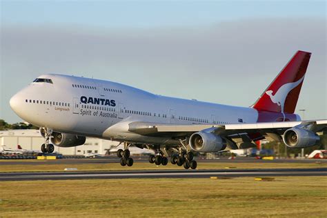 Vh Ojn Qantas Boeing 747 400 812004 Aviation Traffic