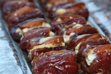 Stuffed dates are great for parties and never fail to be a hit. EVERYDAY SISTERS: Chestnut and Blue Cheese Stuffed Dates ...