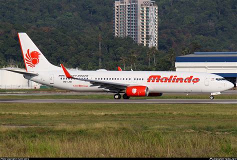 Malindo air is a malaysian premium airline with headquarters in petaling jaya, selangor, malaysia. 9M-LNK Malindo Air Boeing 737-9GPER(WL) Photo by Azimi ...