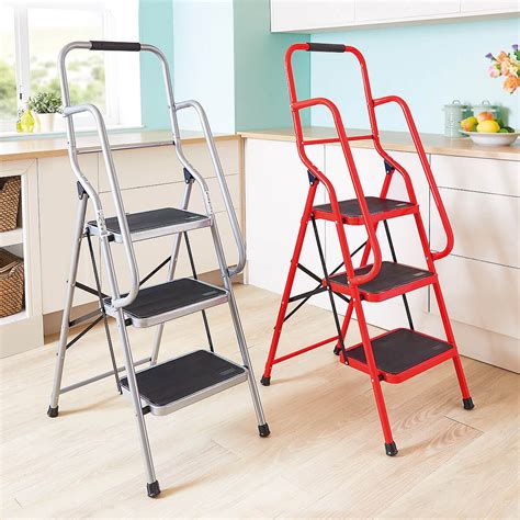 3 Step Safety Ladder Anti Slip Treads And Feet Easy Storage
