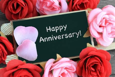 Berikan ucapan anniversary di atas untuk suamimu. Memilih Kejutan Paling Tepat Untuk Kado Pernikahan Ke 10 ...