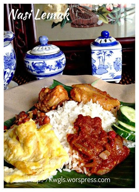 This is the best and most authentic nasi lemak bungkus, malaysia's most popular breakfast now with sambal udang (prawn sambal). Kampong Nasi Lemak (椰浆饭） | Nasi lemak, Malaysian cuisine ...