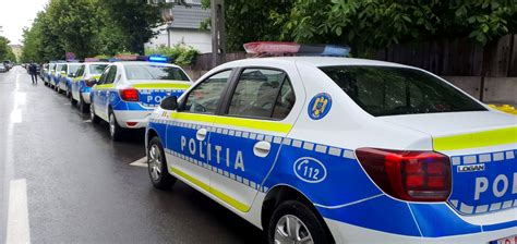 Primele Mașini De Poliție Cu Noua Schemă Verde Albastru Au Intrat în Trafic