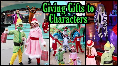Giving Ts To Characters At Universal Orlando Holiday Character