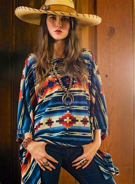 Mexican Poncho Look Estilo Cowgirl Cowgirl Chic Western Chic Cowgirl Style Cowgirl Outfits