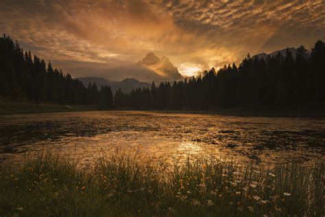 Wallpaper Sunlight Landscape Forest Mountains Sunset