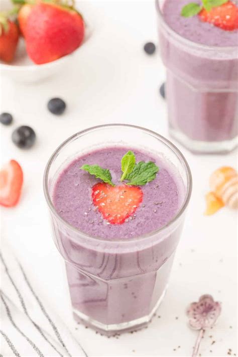 Strawberry Blueberry Smoothie Dairy Free Clean Eating Kitchen