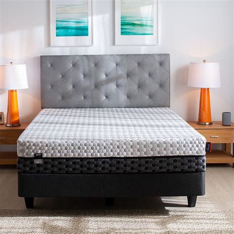 Bear mattress is made with celliant® technology, clinically proven to promote a more restful sleep, aid in quicker recovery, and help you wake up with more energy. 23 Best Presidents' Day Mattress Sales and Deals 2021 ...