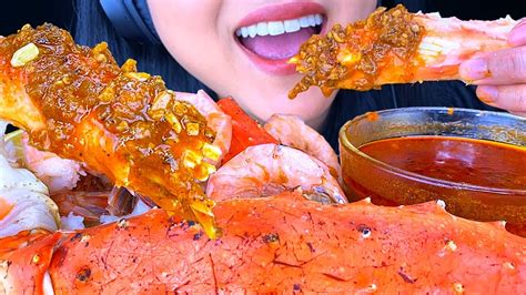 ASMR KING CRAB Seafood Bloves Smackalicious Sauce ASMR Eating Show