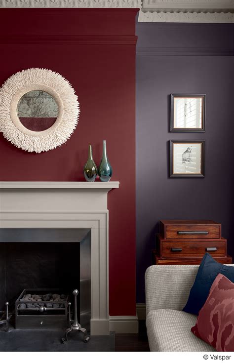This Mix Of Colors And Textures Makes For A Cozy Comfortable Room