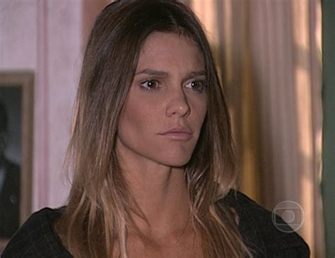 Fernanda Lima Faz Desabafo Após Ser Detonada Como Atriz
