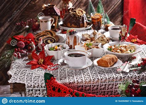 Classic polish christmas dishes include, amongst others, cabbage and mushroom pierogi. Polish Traditional Christmas Eve Dinner - What a ...
