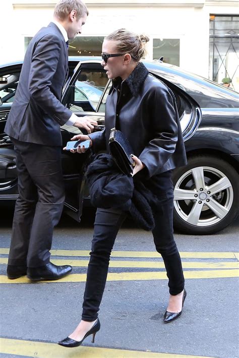 Mary Kate Olsen In Paris Mary Kate And Ashley Olsen Wearing Black In Paris Popsugar Fashion