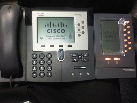 Cisco Ip Phone 7962 Remains In Upgrading State Cucm 86 Cisco