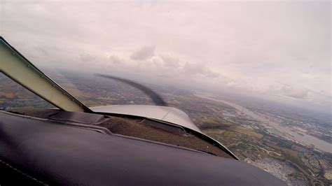 Video Non Precision Approach In A Pa28 Jon Hunt The Flying Reporter