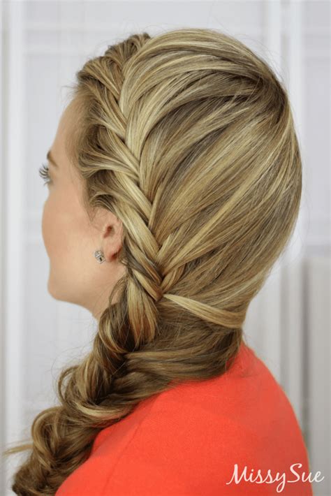 How to do a fishtail braid? was one of the most popular questions asked last year — and one of the most worn styles, too. Fishtail French Braid