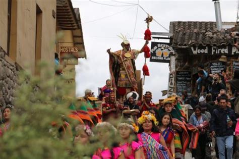 Cusqueños Y Turistas Disfrutaron De Escenificación Del Ollantay Raymi