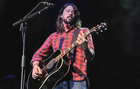 Watch Foo Fighters Acoustic Set For Saveourstages Festival