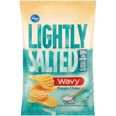 Kroger® Lightly Salted Wavy Potato Chips 95 Oz Fred Meyer