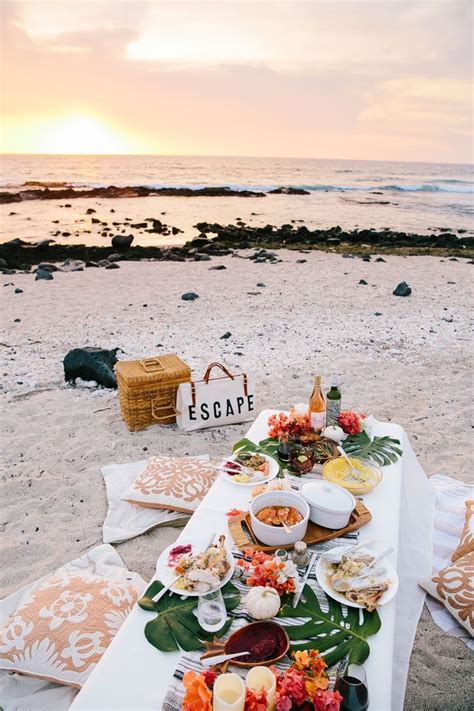 A Tropical Thanksgiving Holiday Gathering On Picnic Inspiration Beach Picnic