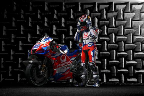 Motogp El Pramac Racing Present La Nueva Ducati Desmosedici Gp