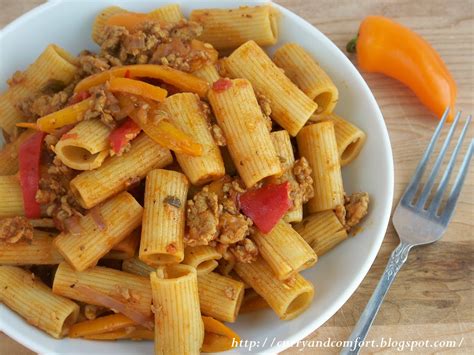 Kitchen Simmer Sausage Pepper And Onion Pasta