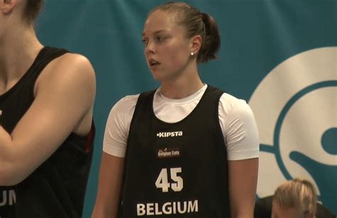 Julie allemand took the belgian cats in tow towards the european championship in the absence of emma meesseman. Pas d'Euro pour Julie Allemand (genou)