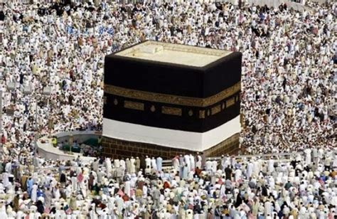 Kumpulan Artikel Islam Saat Thawaf Keliling Kabah Wudhu Batal