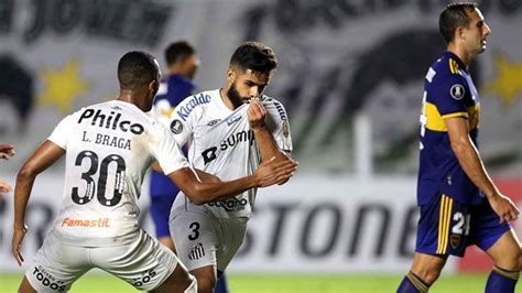 Santos supera o cansaço e vence o Boca Juniors na estreia de Fernando