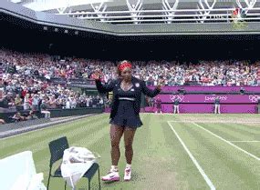 A video that made its way into internet meme and gif culture as a mainstay: Un petit tutoriel de «twerking» avec Serena Williams ...