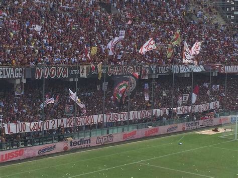 Oggi è il giorno del centenario della salernitana. Salernitana - Avellino tifocronaca - TUTTOCURVE