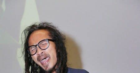 Bisa melihat tanpa koneksi apabila sudah bookmark. Kunci Gitar Ipang Semua Tentang Kita - Cara Golden