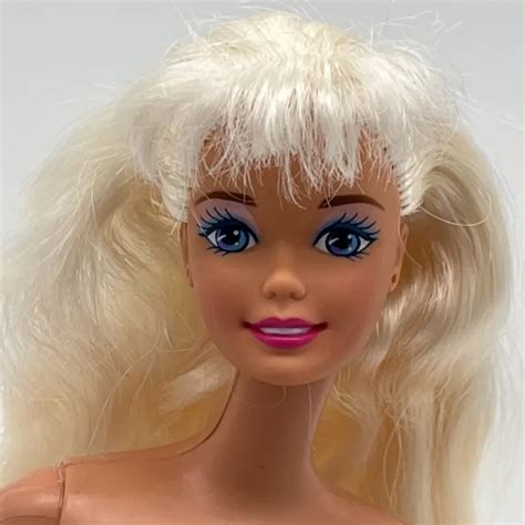 Nude Barbie Superstar Short Blonde Blue Eyes Winter In New York Doll