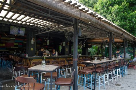 The Green Door Garden Bar And Restaurant Dempsey Hill Singapore