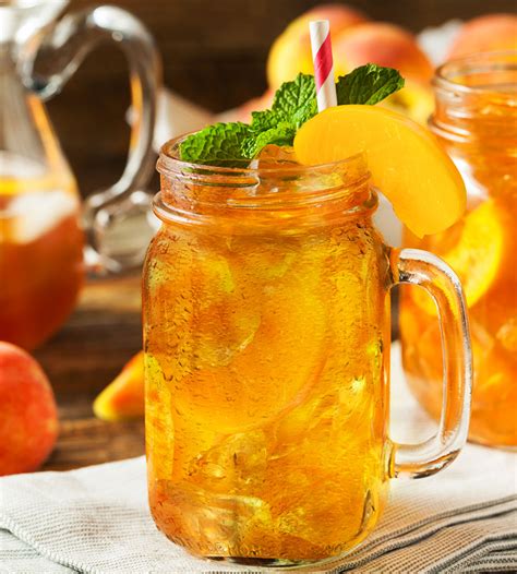 A simple meal prep trick that will help your berries last for longer, with step by step photos showing you exactly how to do it! S&W Premium Food - Recipe - Peach Fruit Tea - S&W Peach Halves