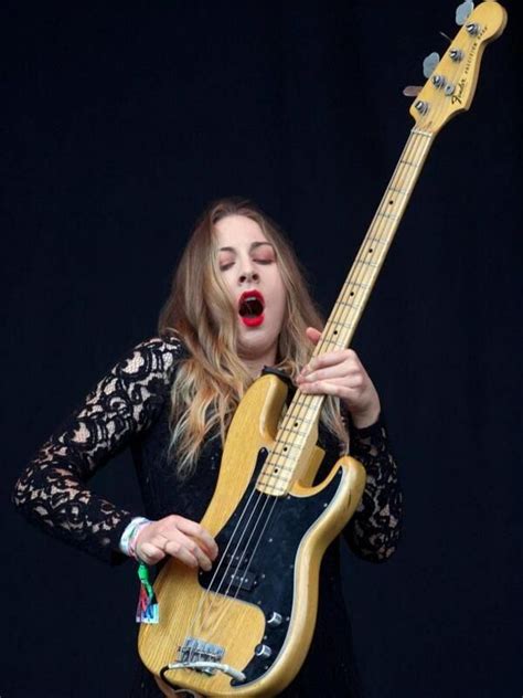 287 Best Female Bass Players Images On Pinterest Bass Guitars Guitar