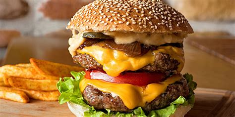 Luckily, there are a ton of people out there creating apps to help you find only the there are also curated lists of recommendations such as 'best burgers,' 'fall in nyc,' and 'best ramen.' you can also save dishes to remind yourself for later. Hamburgers maken? Zó maak je de perfecte hamburger!